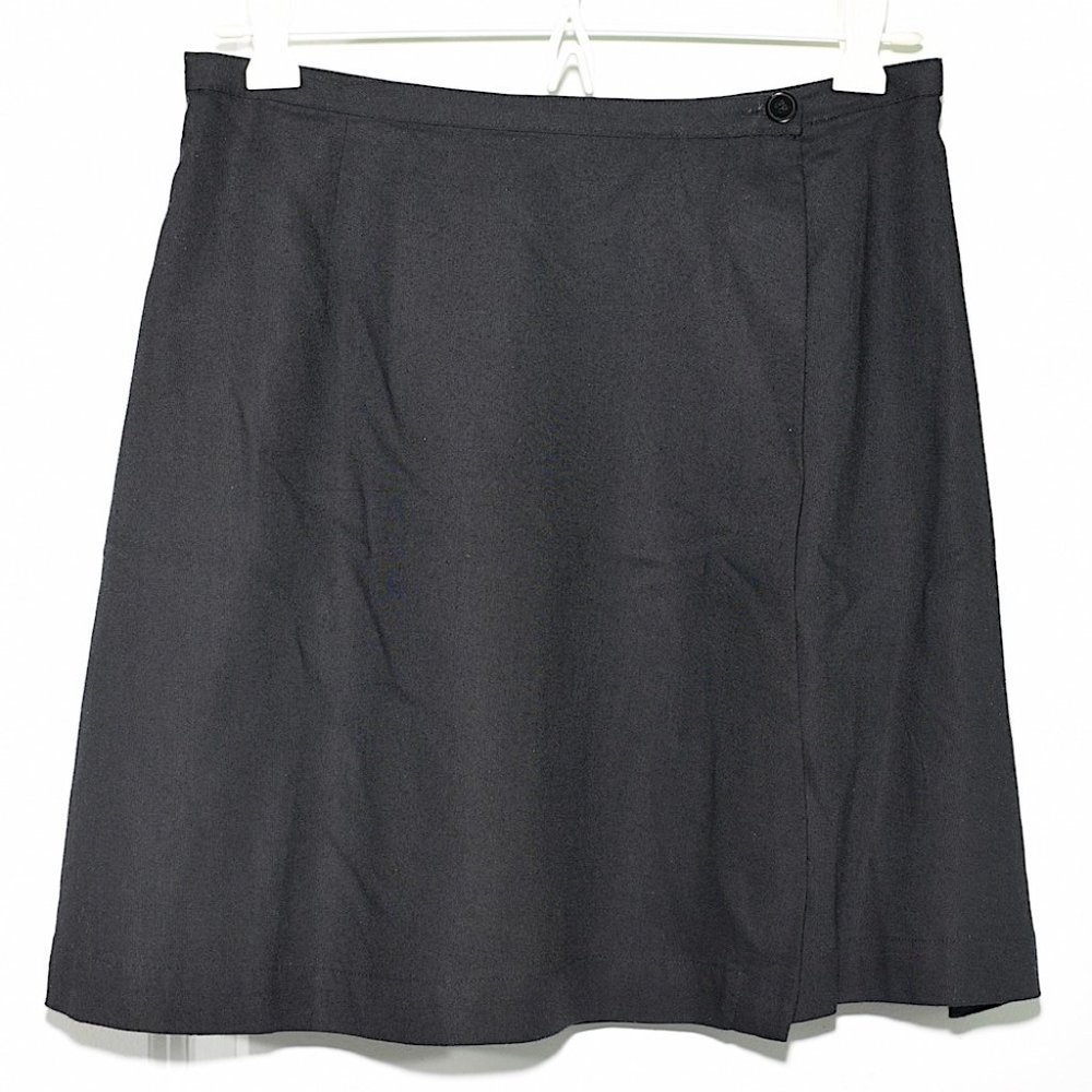 Worn 2X French Connection Vintage Wrap A-Line Mini (fits like modern size 4/6)